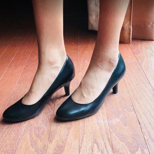 Comfortable Life Stride Shoes Still in Box!